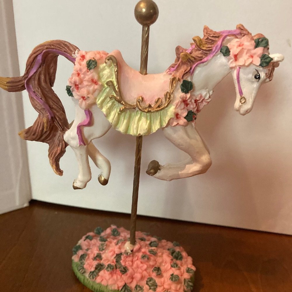 CAROUSEL CREATIONS HORSES BRASS POLE WITH FLOWERS